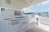 Sunseeker Predator 57 Cockpit wet bar